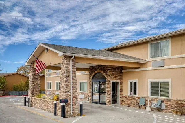 Photo 1 - SureStay Plus by Best Western Montrose