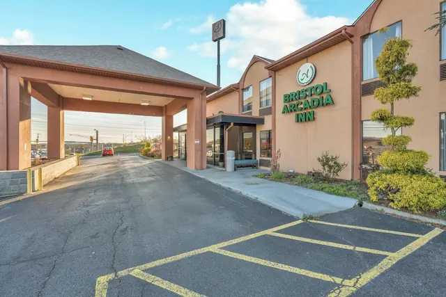 Photo 1 - Bristol Arcadia Inn