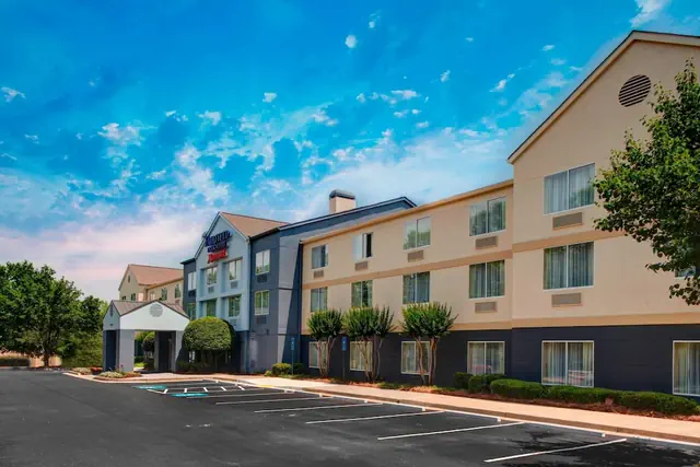 Photo 1 - Fairfield Inn & Suites by Marriott Atlanta Alpharetta