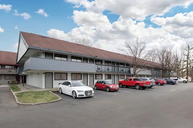 Photo 1 - Red Roof Inn Parsippany