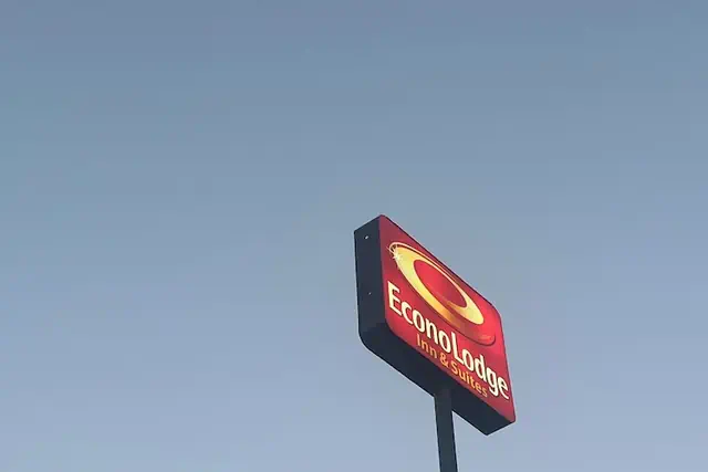 Photo 1 - Econo Lodge Inn & Suites Murfreesboro Shopping District