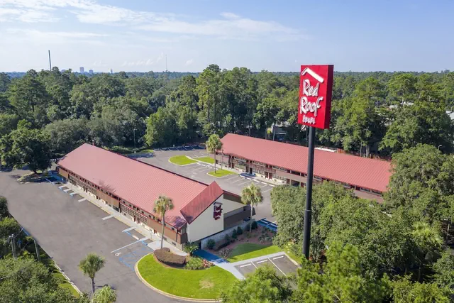 Photo 1 - Red Roof Inn Tallahassee - University