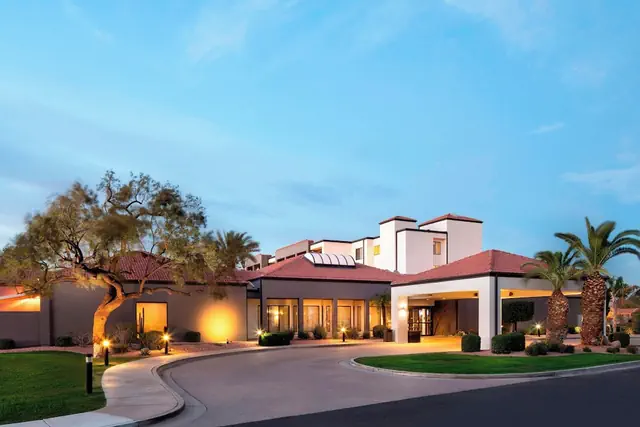 Photo 1 - Courtyard by Marriott Phoenix Airport