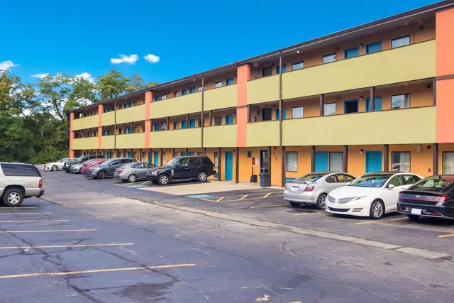 Photo 1 - Rodeway Inn & Suites Monroeville - Pittsburgh
