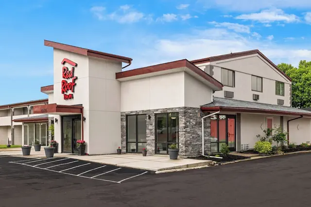 Photo 1 - Red Roof Inn Niagara Falls