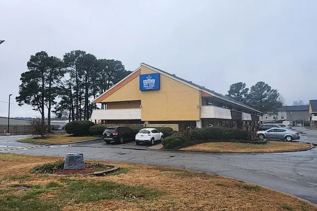 Photo 1 - Americas Best Value Inn & Suites Little Rock at Scott Hamilton Dr