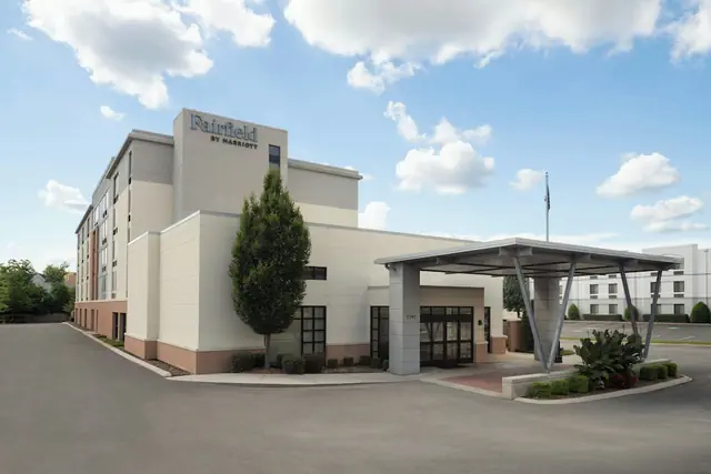 Photo 1 - Fairfield by Marriott Inn & Suites Chattanooga
