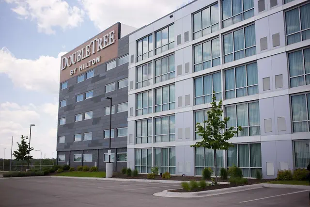 Photo 1 - DoubleTree by Hilton Omaha Southwest