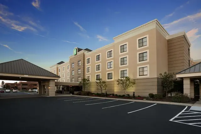 Photo 1 - Embassy Suites by Hilton Cleveland Beachwood