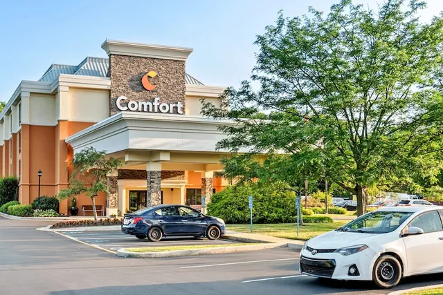Photo 1 - Comfort Inn & Suites Newark - Wilmington