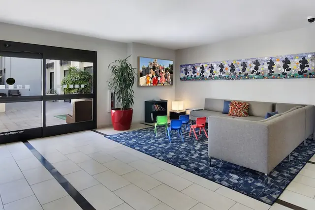 Photo 1 - Holiday Inn Hotel & Suites Anaheim by IHG