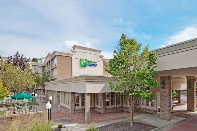 Photo 1 - Holiday Inn Express Poughkeepsie by IHG