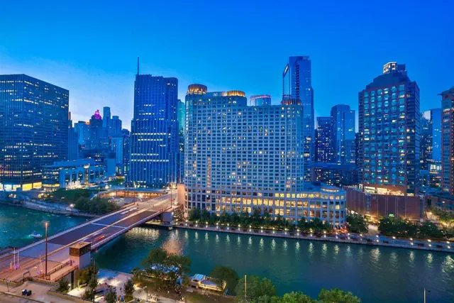 Photo 1 - Sheraton Grand Chicago Riverwalk