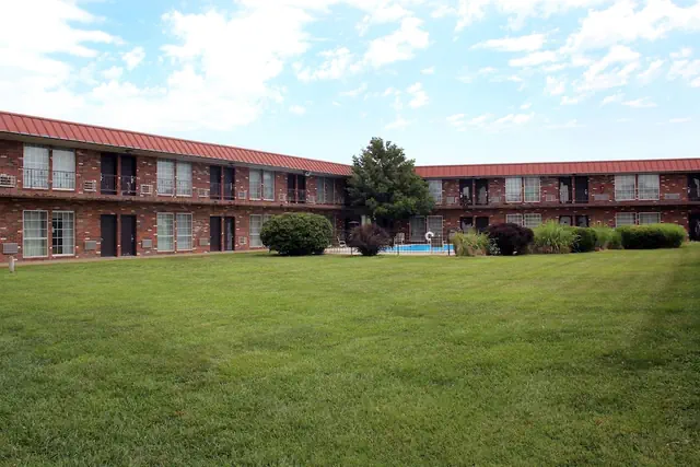 Photo 1 - Rodeway Inn McPherson East