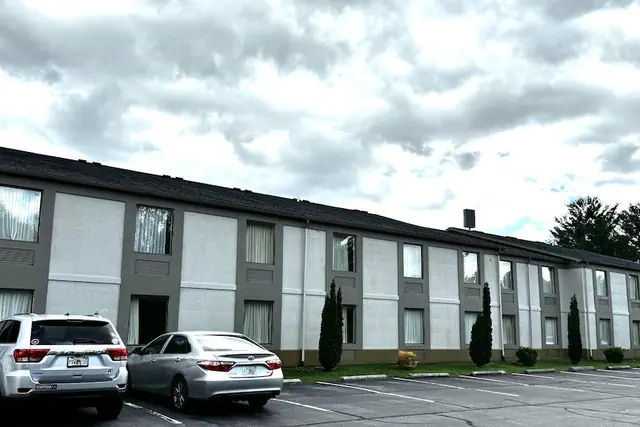 Photo 1 - Deluxe Inn Wytheville