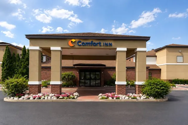Photo 1 - Comfort Inn Sault Ste. Marie MI