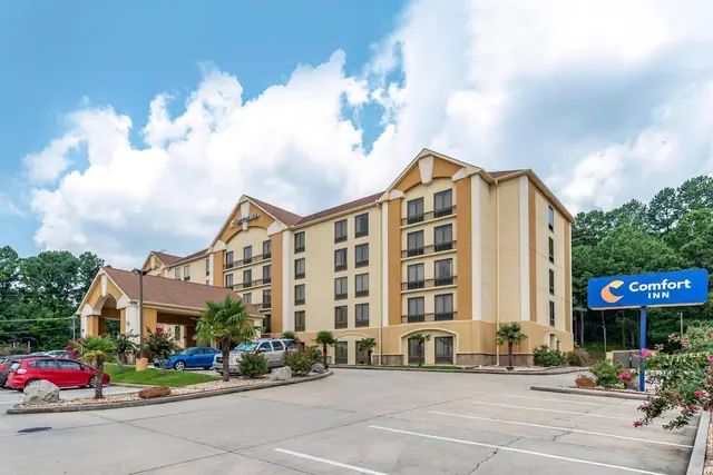 Photo 1 - Comfort Inn Birmingham Homewood