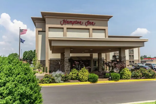 Photo 1 - Hampton Inn Winchester-University/Mall Area