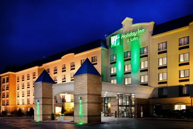 Photo 1 - Holiday Inn Hotel & Suites Council Bluffs I-29 by IHG