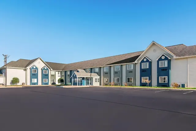 Photo 1 - Microtel Inn & Suites by Wyndham Joplin