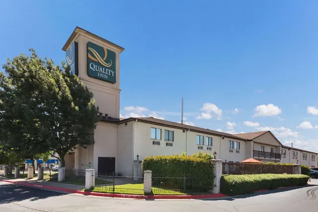 Photo 1 - Quality Inn Cedar Park - Austin Northwest