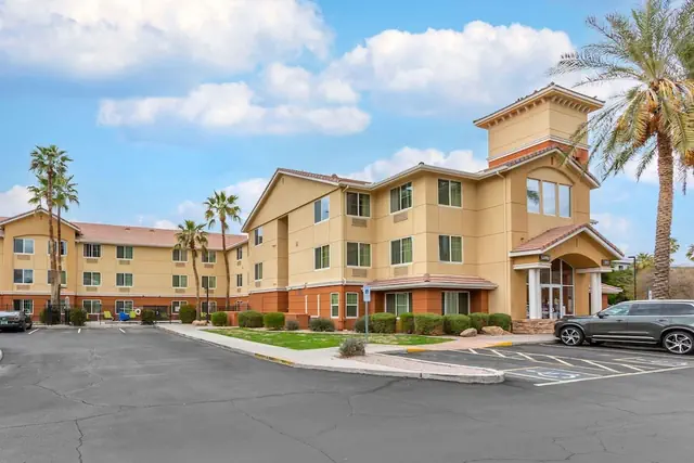 Photo 1 - Extended Stay America Suites Phoenix Midtown