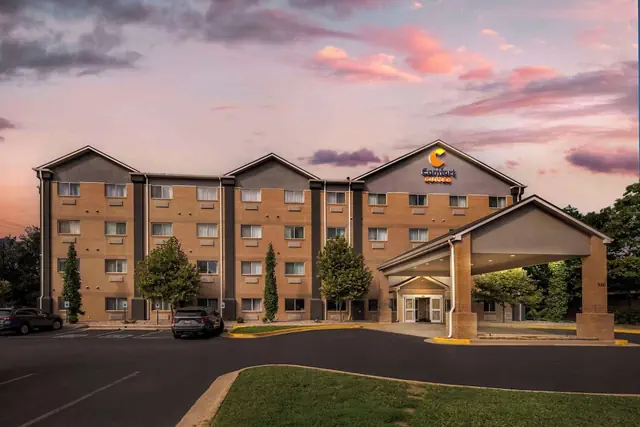 Photo 1 - Comfort Suites Keeneland