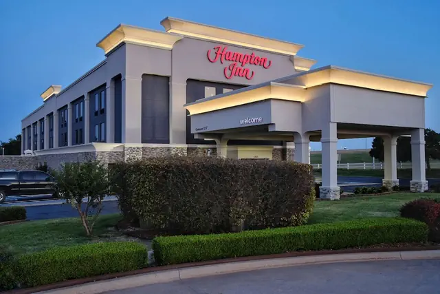 Photo 1 - Hampton Inn Oklahoma City/Yukon