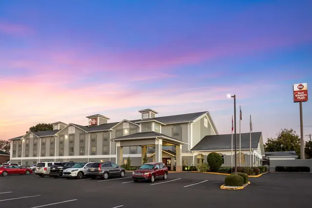 Photo 1 - Best Western Plus Searcy Inn