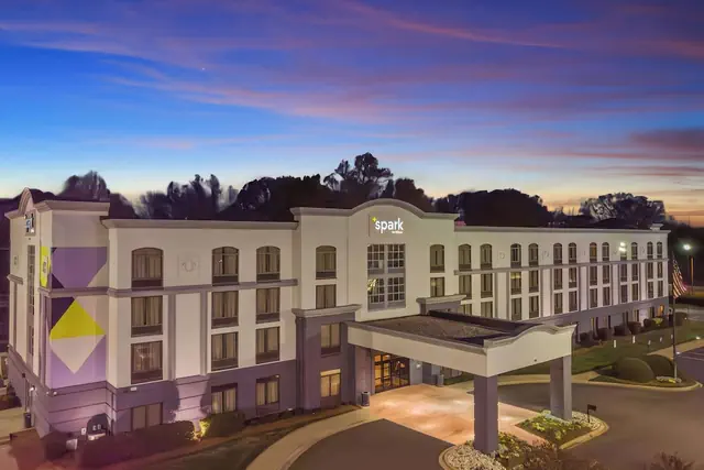 Photo 1 - Spark by Hilton Charlotte Tyvola I-77