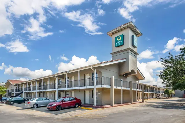 Photo 1 - Quality Inn & Suites North Charleston - Ashley Phosphate