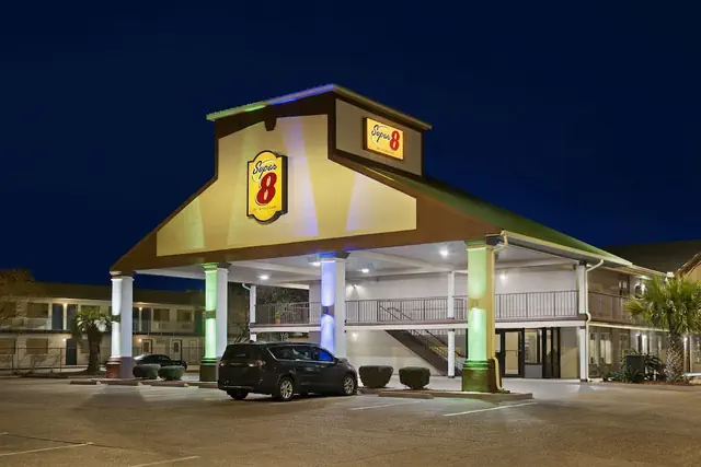 Photo 1 - Super 8 by Wyndham Gulfport Airport NW/Near Biloxi