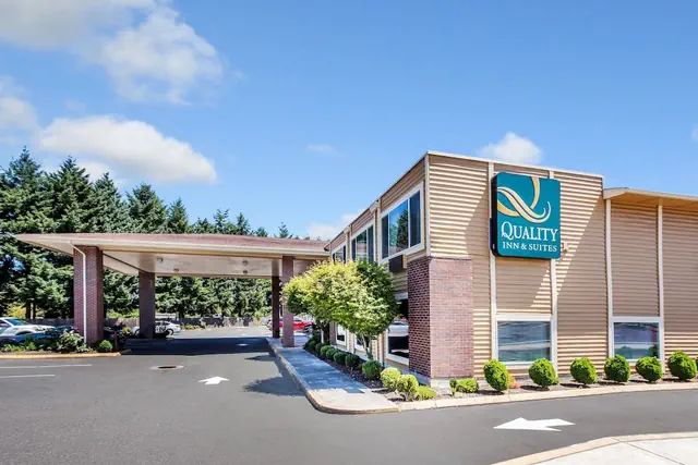 Photo 1 - Quality Inn & Suites Vancouver North
