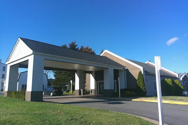 Photo 1 - Carradoc Hall Hotel & Conference Center - Leesburg by The Red Collection