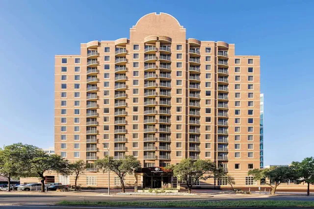 Photo 1 - DoubleTree Suites by Hilton Austin Downtown Capitol