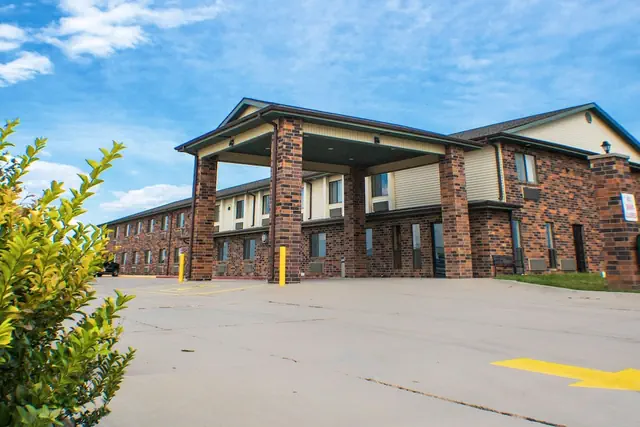 Photo 1 - Victorian Inn & Suites