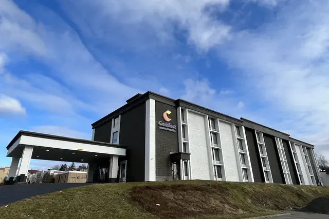Photo 1 - Comfort Inn & Suites Johnson City - Binghamton