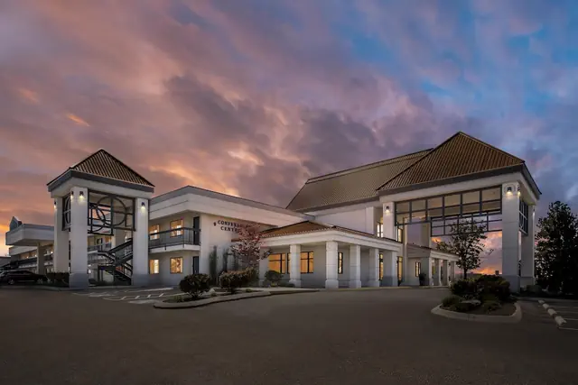Photo 1 - Best Western Vista Inn At The Airport