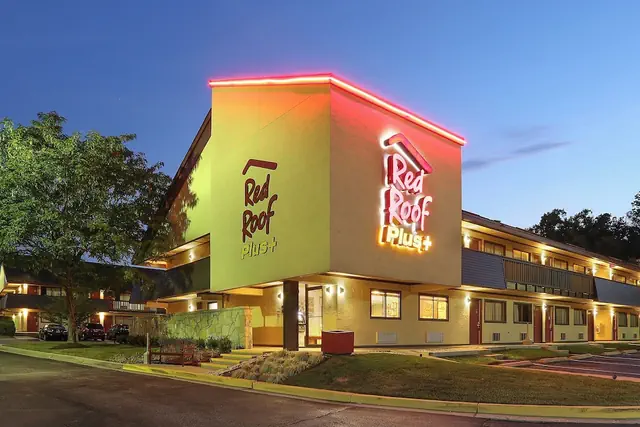 Photo 1 - Red Roof Inn PLUS+ Baltimore-Washington DC/ BWI South