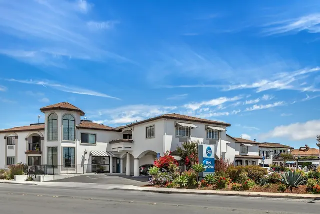 Photo 1 - Best Western Rose Garden Inn