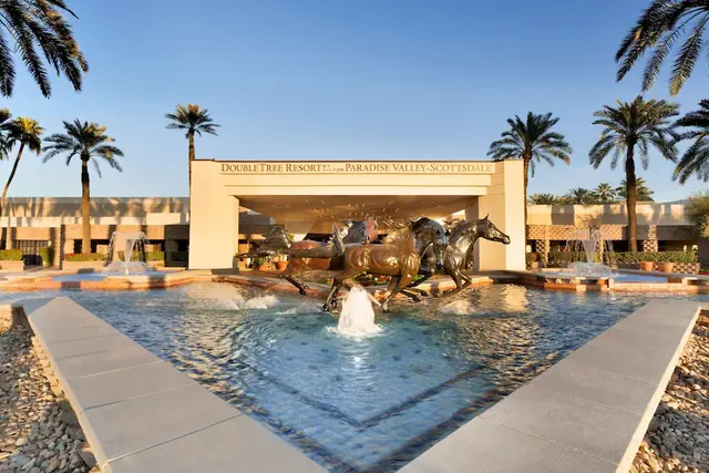 Photo 1 - DoubleTree Resort by Hilton Paradise Valley - Scottsdale