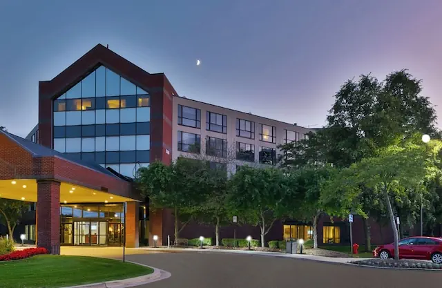 Photo 1 - Hotel Auburn Hills