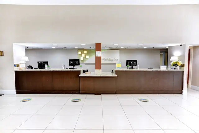 Photo 1 - Holiday Inn St Petersburg N - Clearwater by IHG