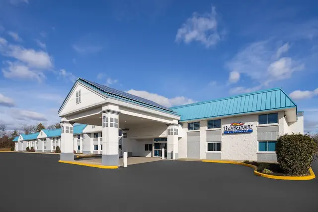Photo 1 - Baymont by Wyndham Westampton