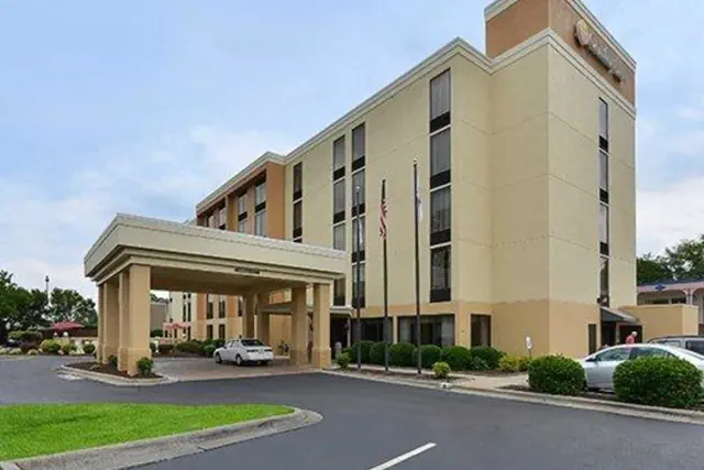 Photo 1 - Comfort Inn Elizabeth City near University