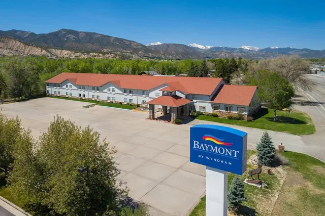 Photo 1 - Baymont by Wyndham Salida
