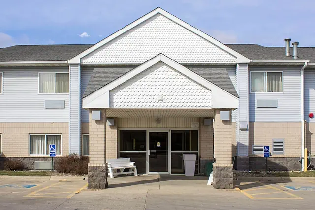 Photo 1 - Quality Inn & Suites Sioux City Southeast