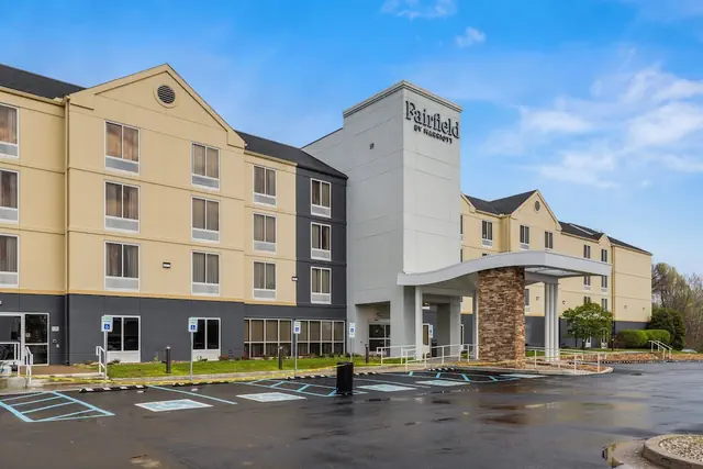 Photo 1 - Fairfield Inn by Marriott Evansville West