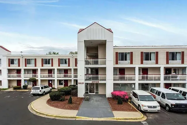 Photo 1 - Studios & Suites 4 Less Charlotte