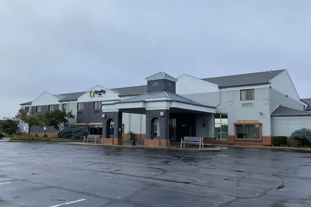 Photo 1 - Quality Inn Perrysburg - Toledo South